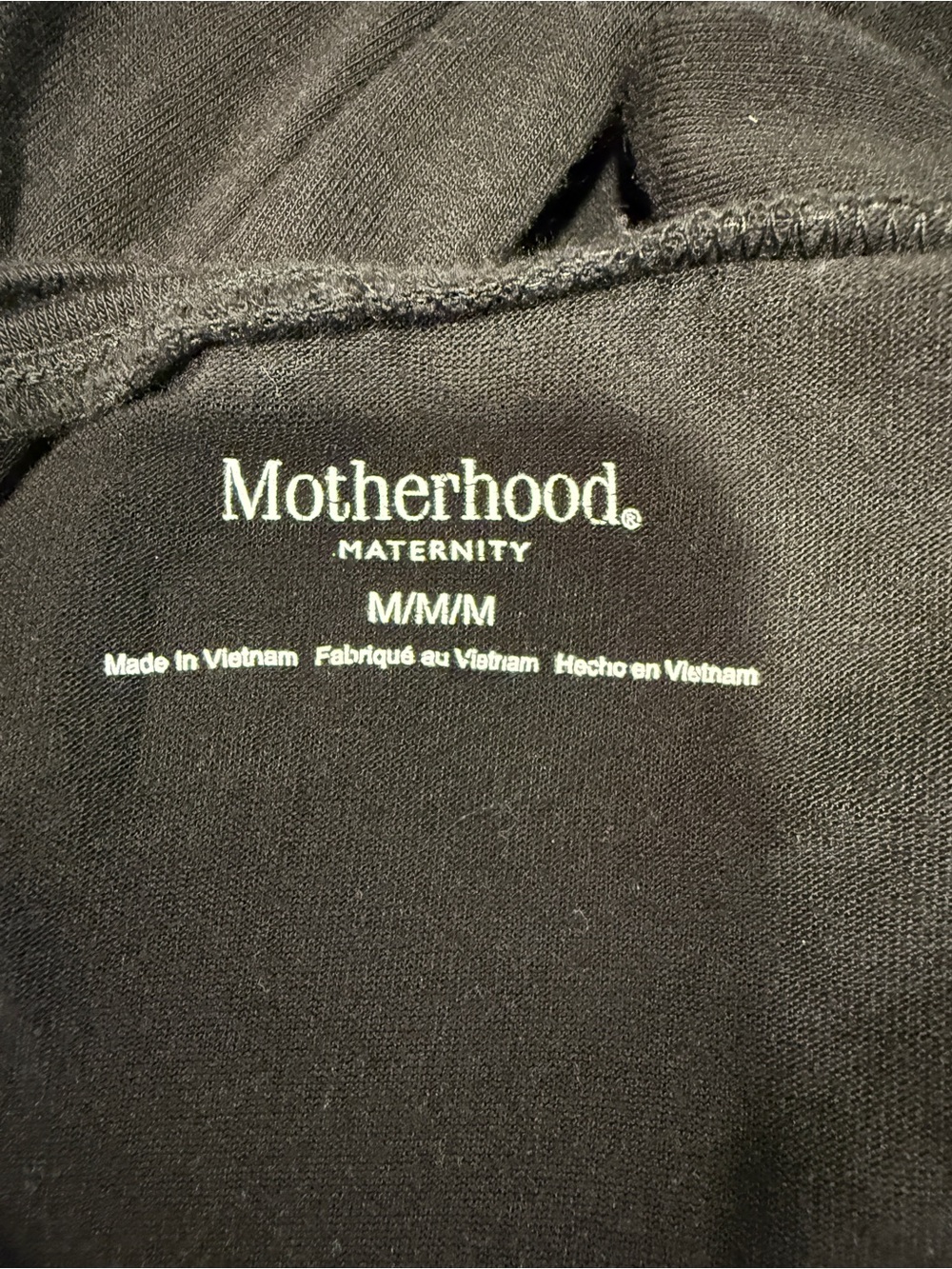 Motherhood Maternity Black Ruched Side Long Sleeve Top Size Medium - Picture 6 of 6